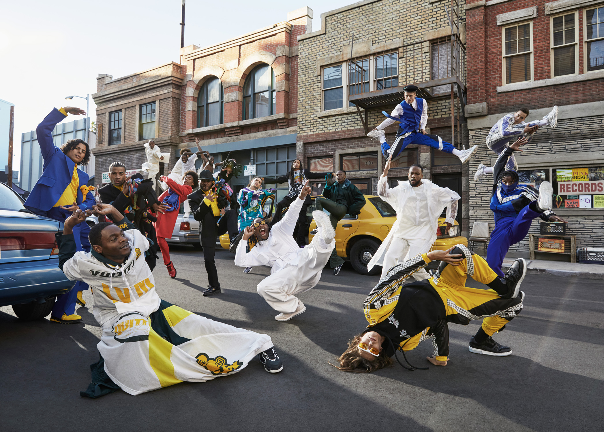 PRO00002895_JSU_220215_LVBroadway_090_103_F1G_CROP